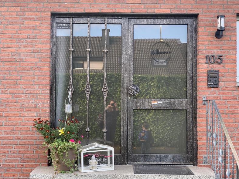 Aluminium-Haustür in Dorsten vor dem Austausch